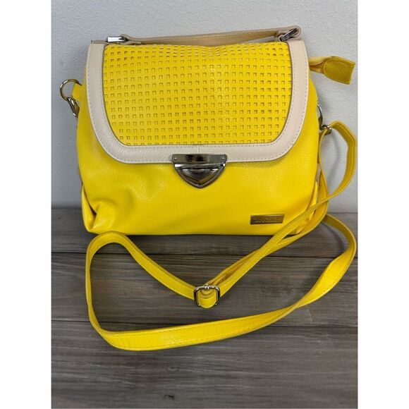 Miche Cori Hip Yellow Pineapple Crossbody bag. - Picture 2 of 5